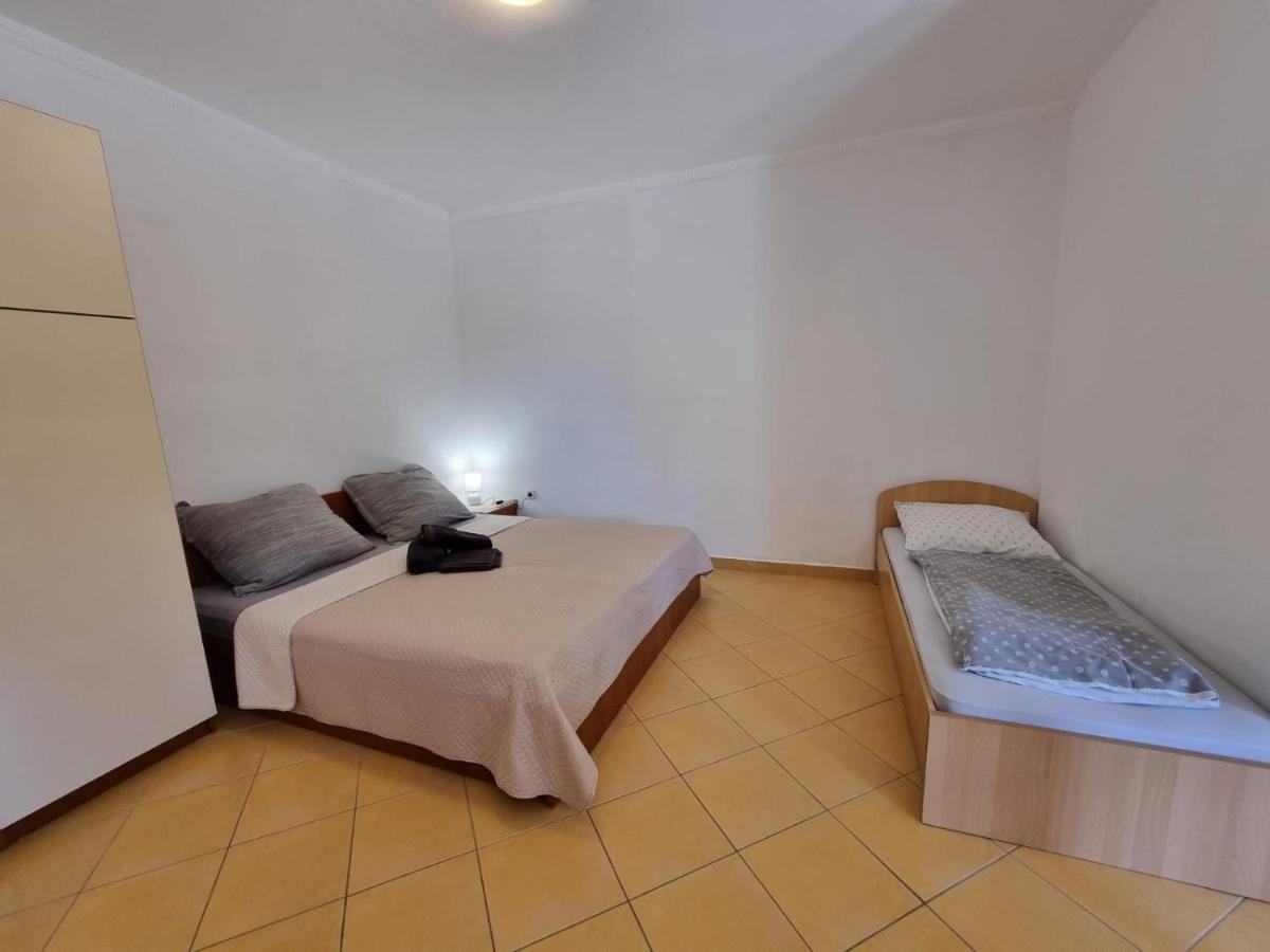 Apartmani Nika Bibinje Exteriör bild