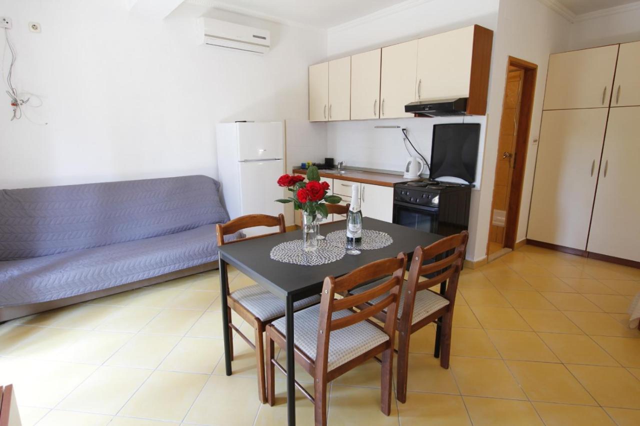 Apartmani Nika Bibinje Exteriör bild