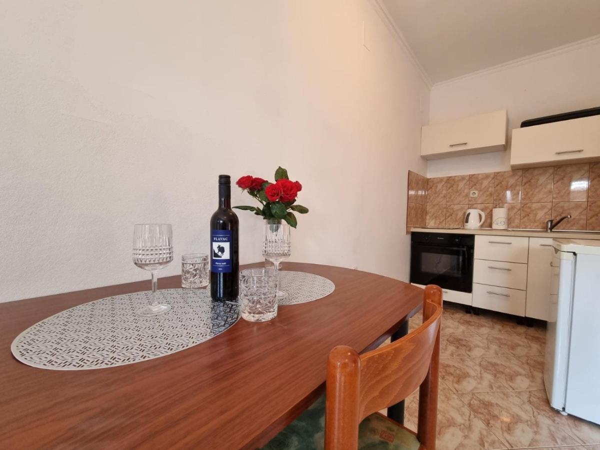 Apartmani Nika Bibinje Exteriör bild